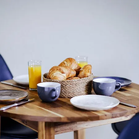 Appartamento Zentral, Bis Zu 6pers, Salt Weißenfels